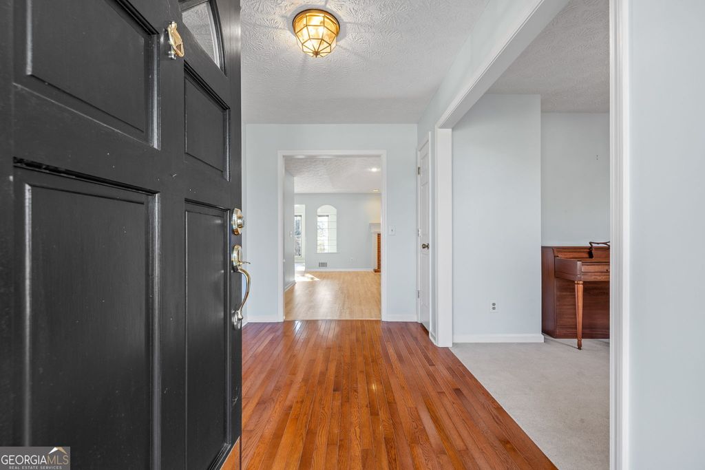 Photo of 605 Chenocetah Drive, Cornelia, GA 30531 (MLS # 10659856)