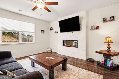 79 Dew Drop LN Dallas GA 30157