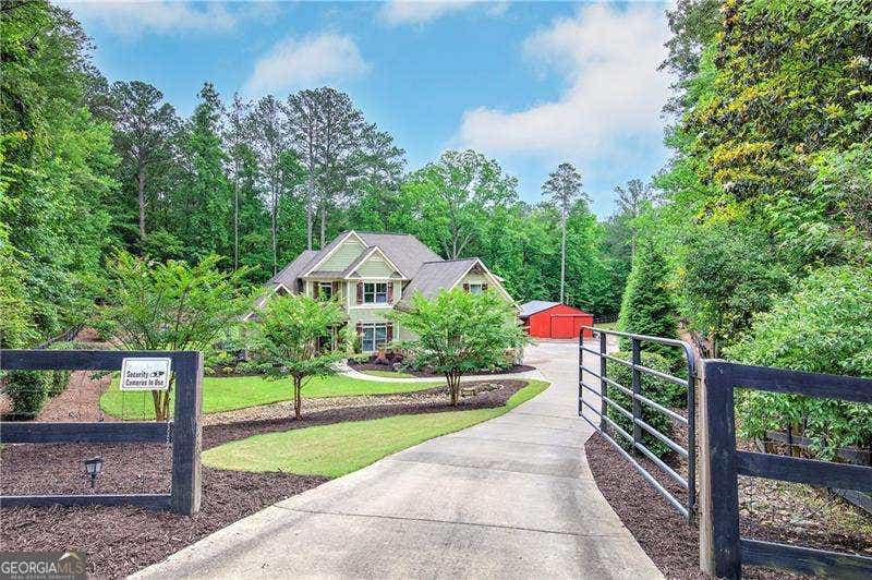 Photo of 908 Emerald Court, Woodstock, GA 30189 (MLS # 10777259)