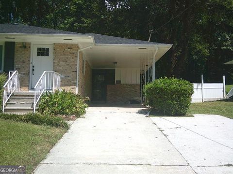 A home in South Fulton