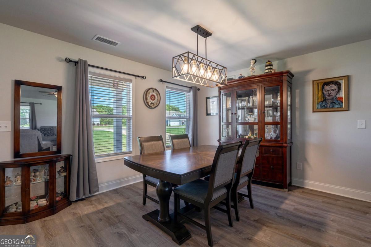 109 Creek Haven DR