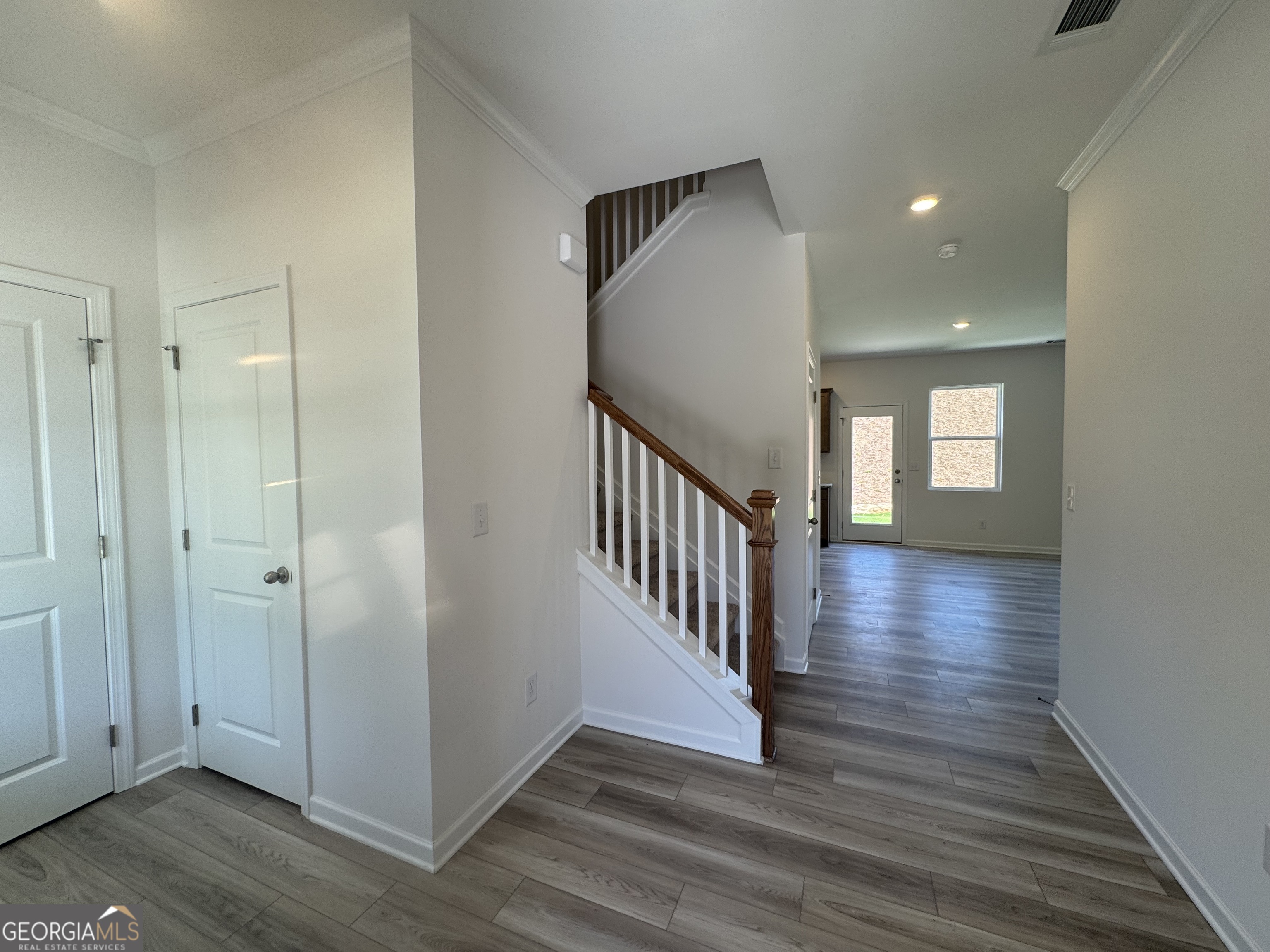 205 Bloomfield CIR