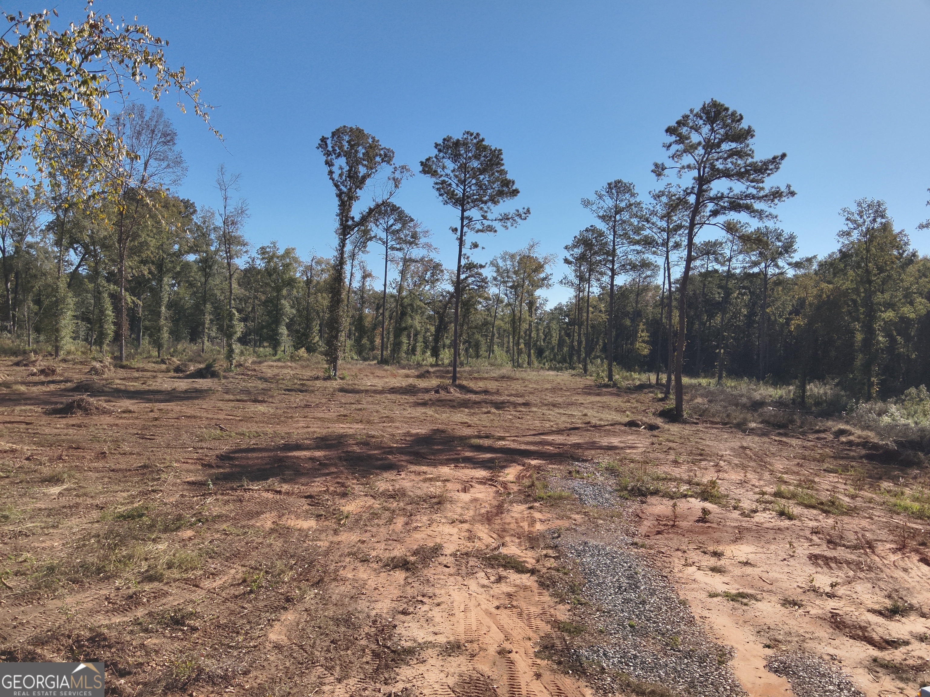 285 Lower Simmons RD