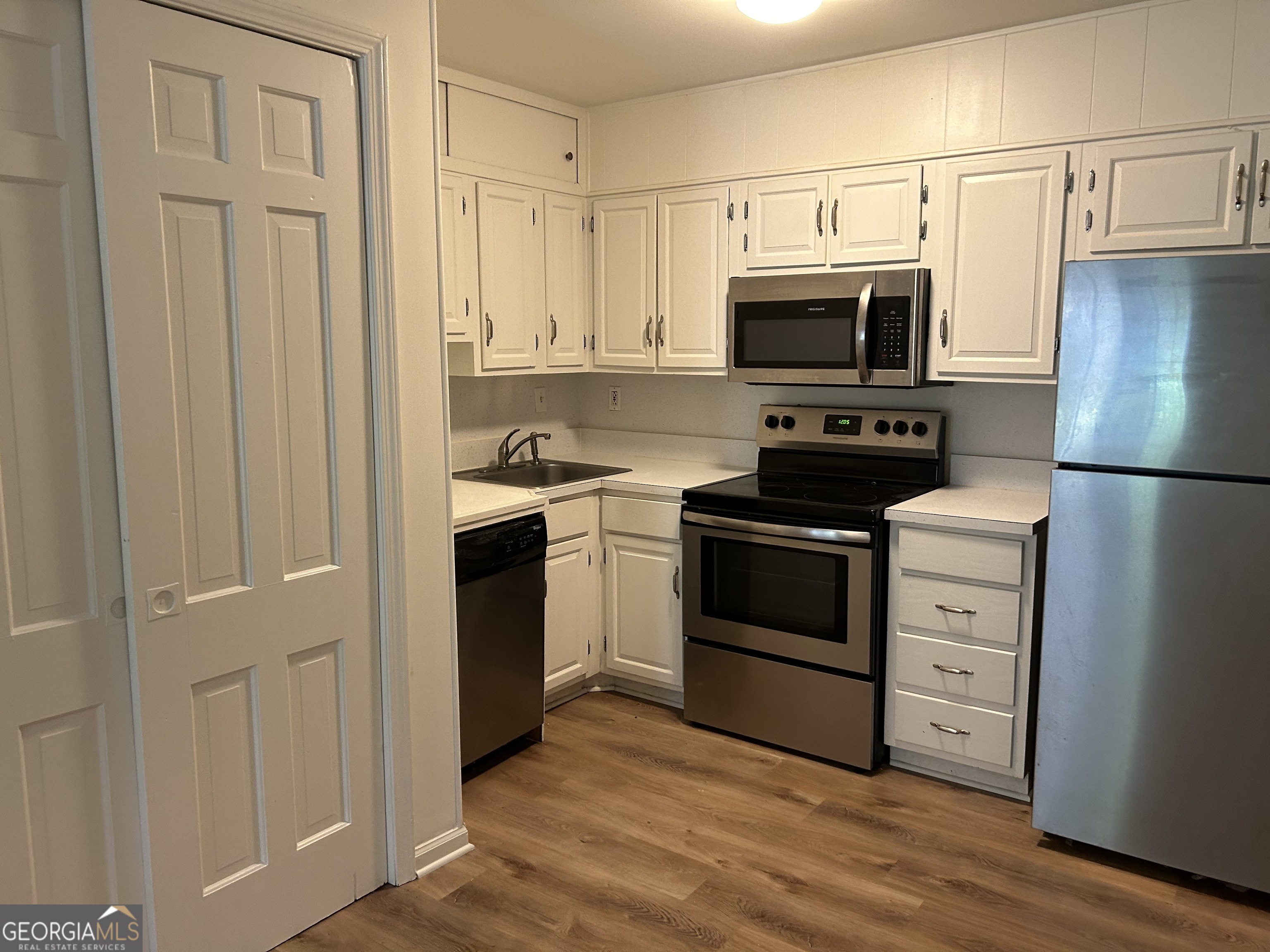 1455 Southland Vista CT
