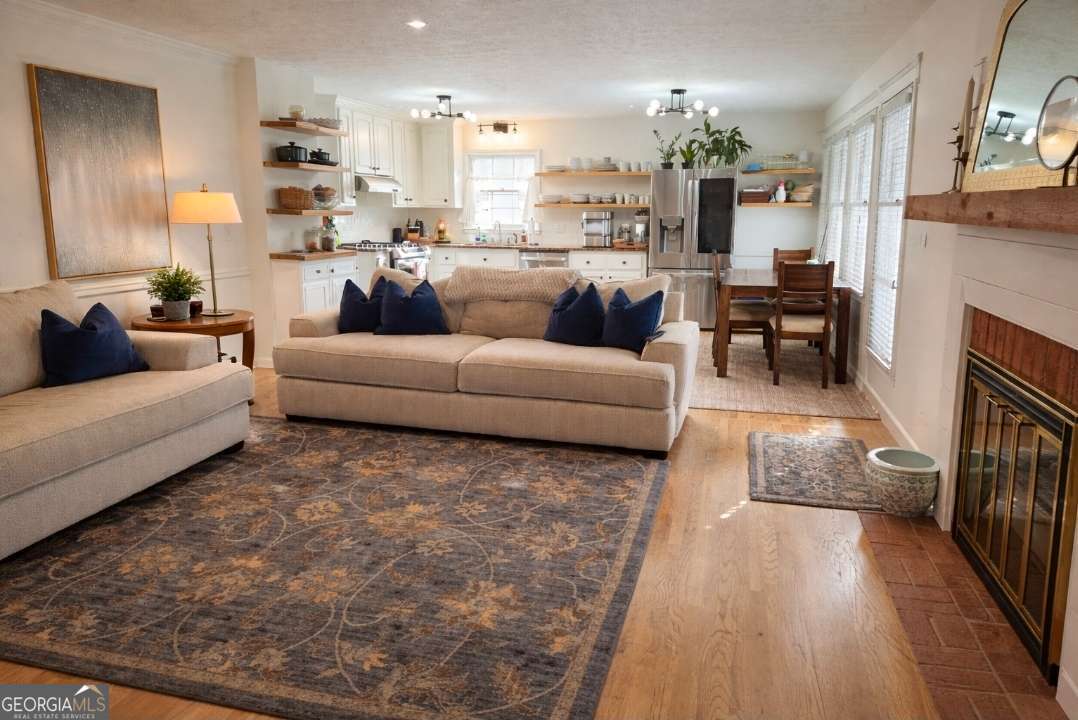 2752 Saddle Ridge Lake DR