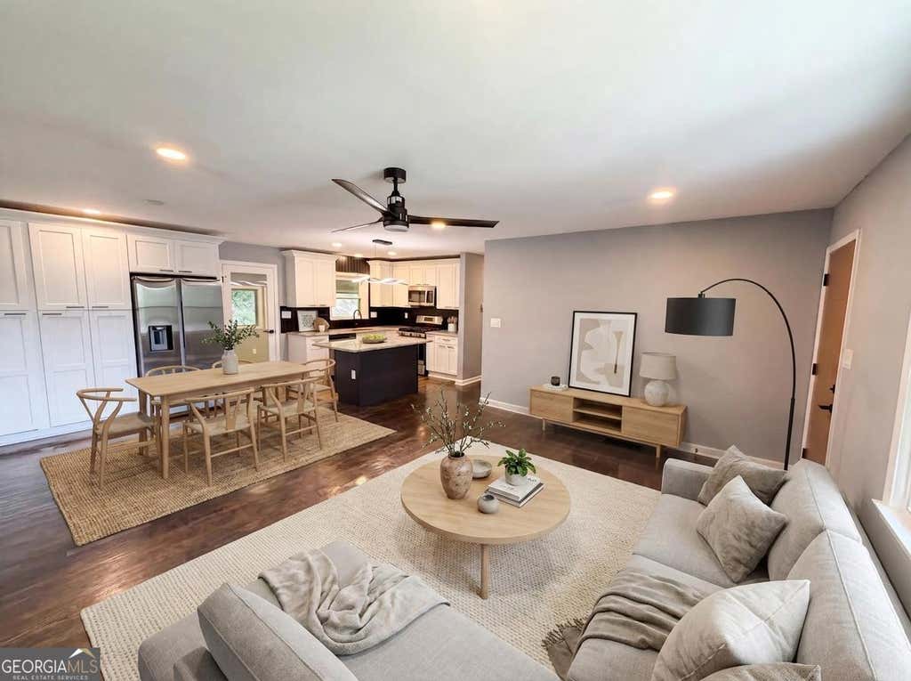 Photo of 352 Dollar Mill Court SW, Atlanta, GA 30331 (MLS # 10786809)