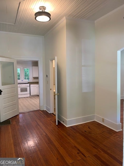 279 Yonah AVE