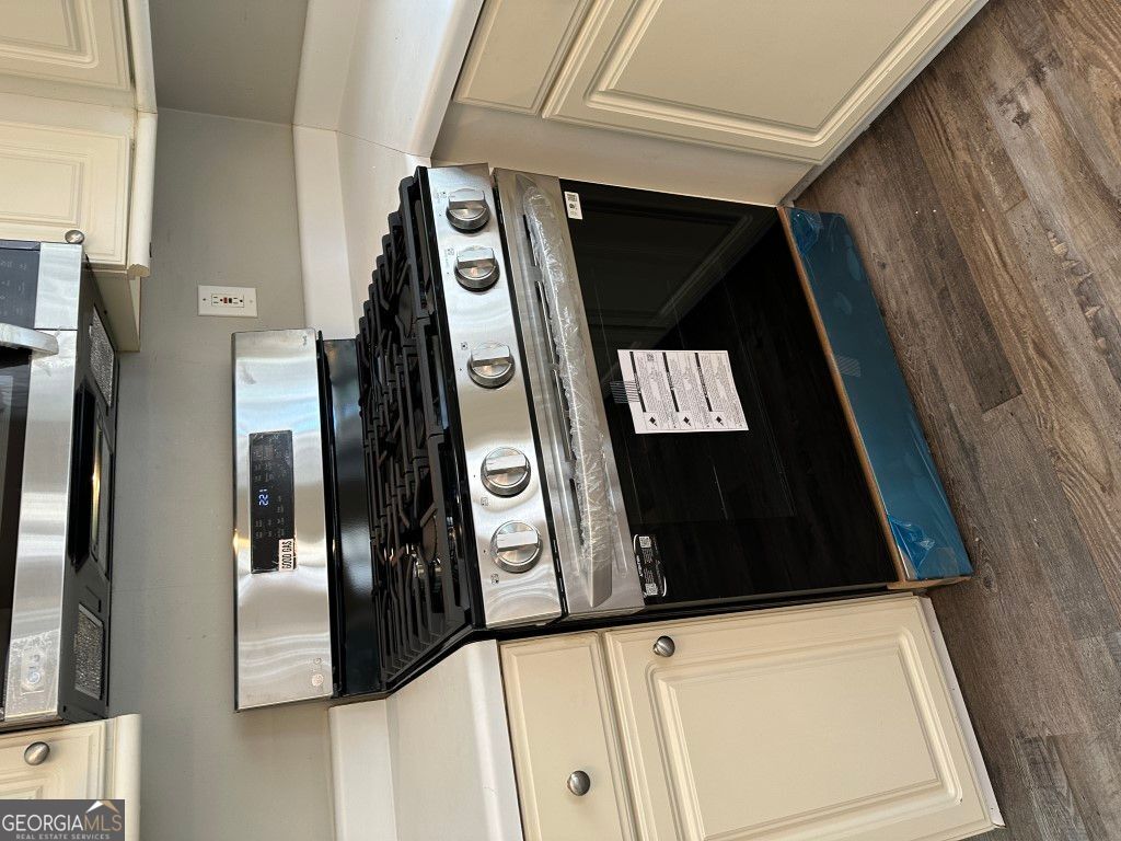 Silver Ridge - Residential Lease