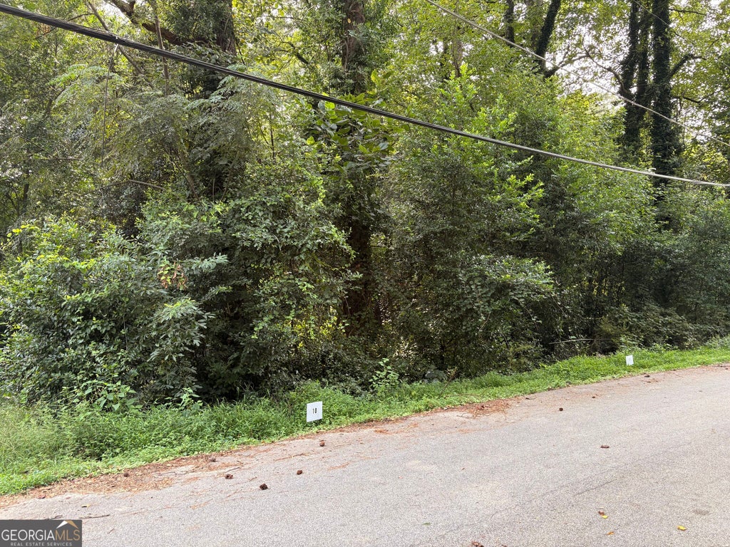 Photo of 11 Adamson Road, Jonesboro, GA 30236 (MLS # 10841372)