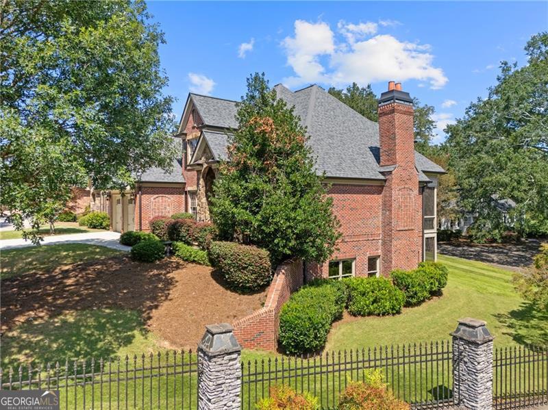 306 Vinings WALK NW