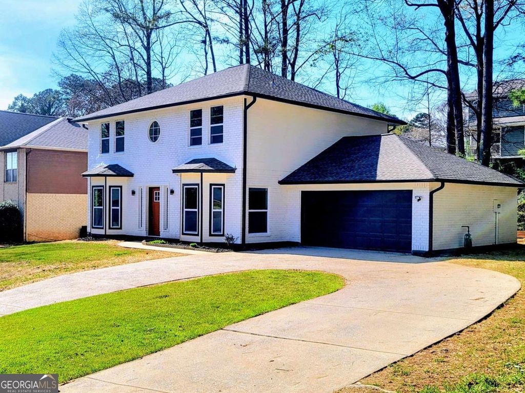 Photo of 2081 Hunters Ridge Drive, Lawrenceville, GA 30044 (MLS # 10717084)