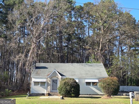 5005 Five Forks Trickum RD SW Lilburn GA 30047