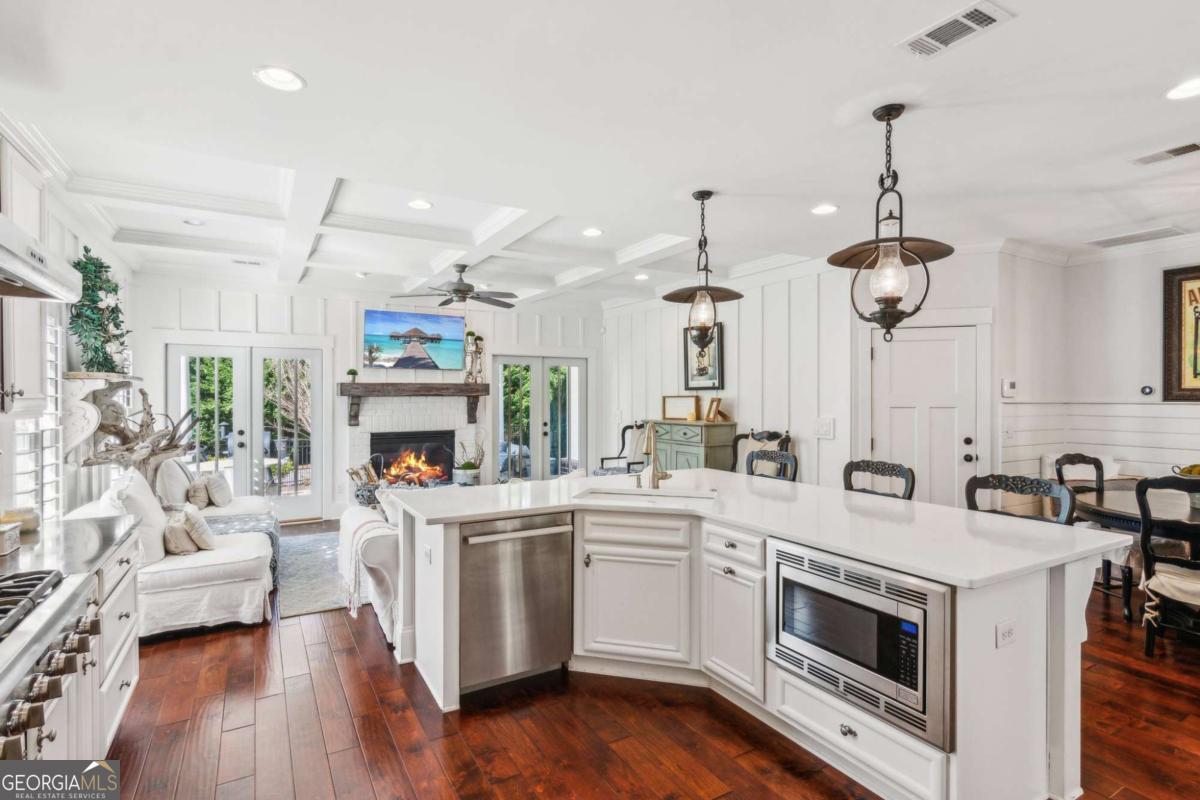 Parkview at Crabapple - Residential