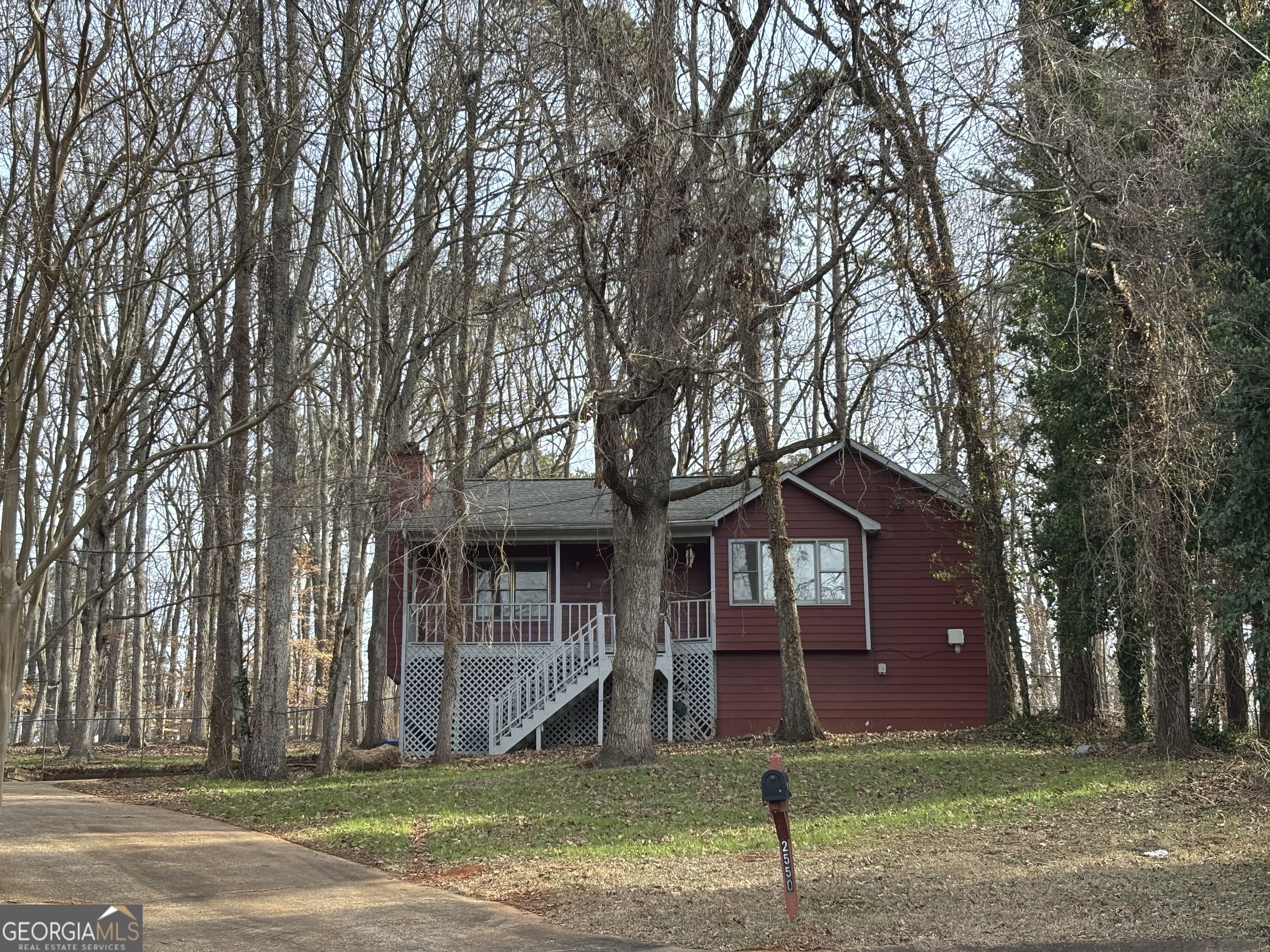 2550 Mountain Brook RD