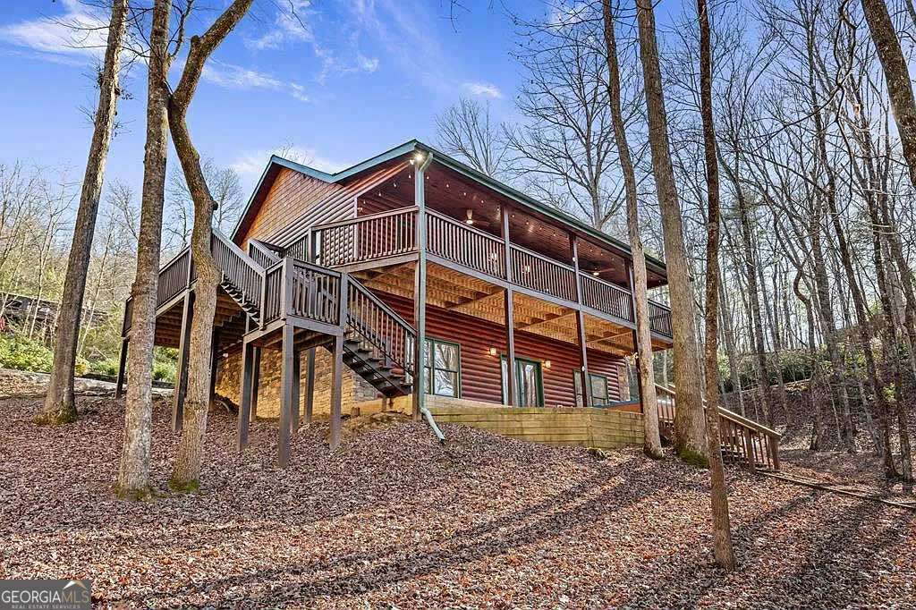 30 The Forest RD