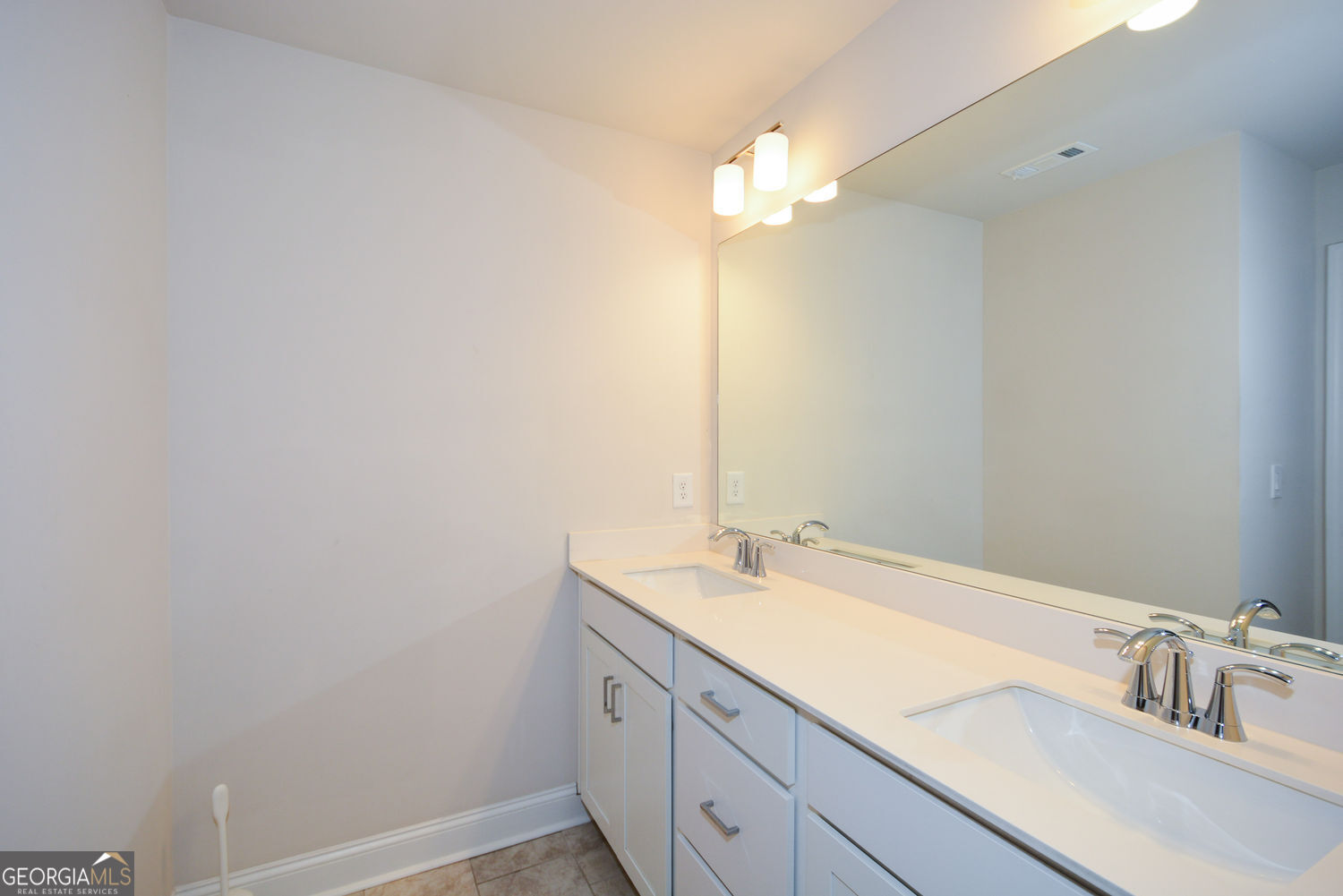 ADDISON POINT - Residential