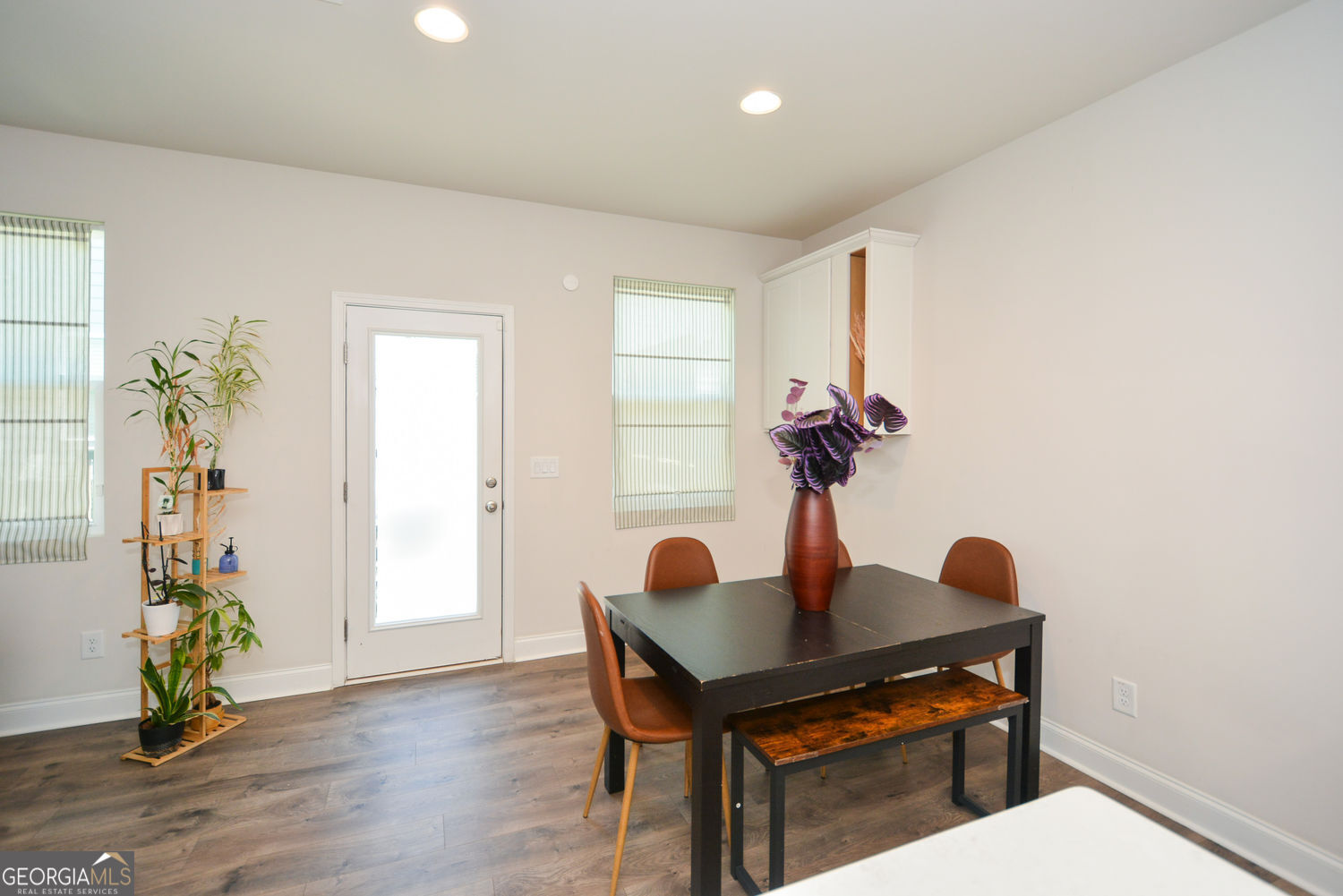 ADDISON POINT - Residential