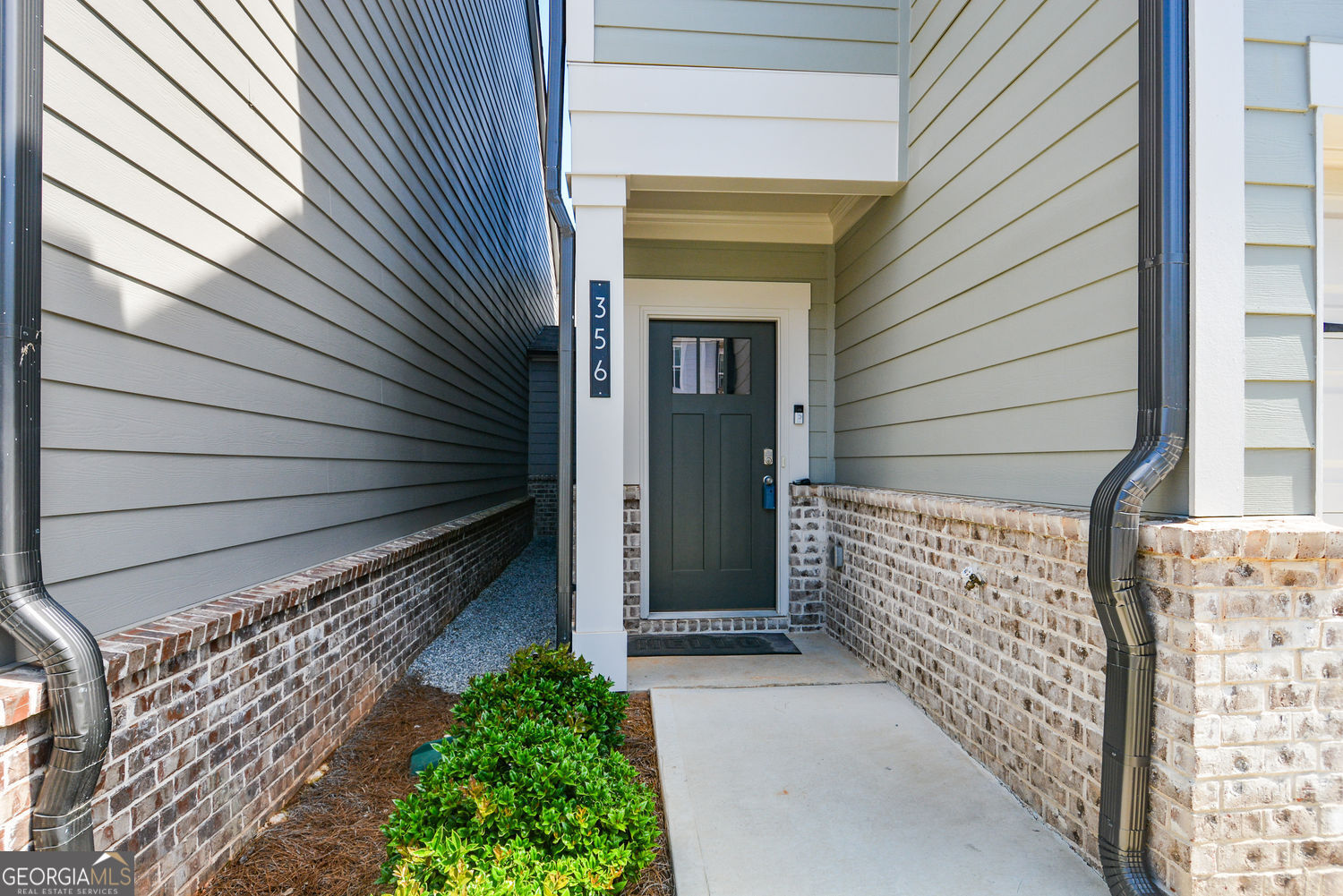 ADDISON POINT - Residential