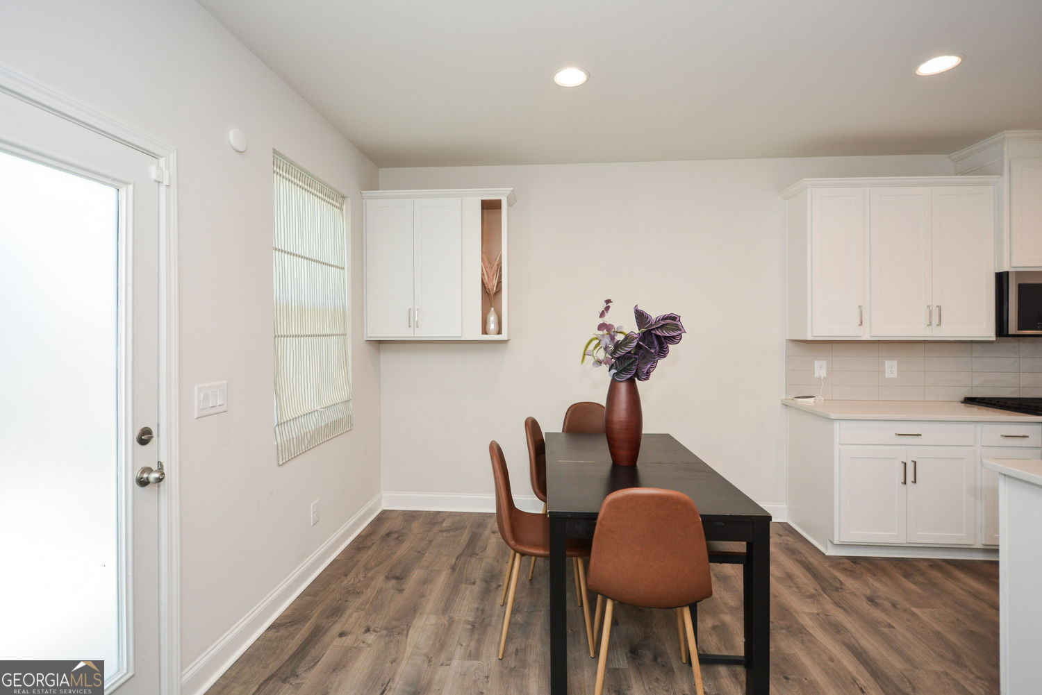 ADDISON POINT - Residential