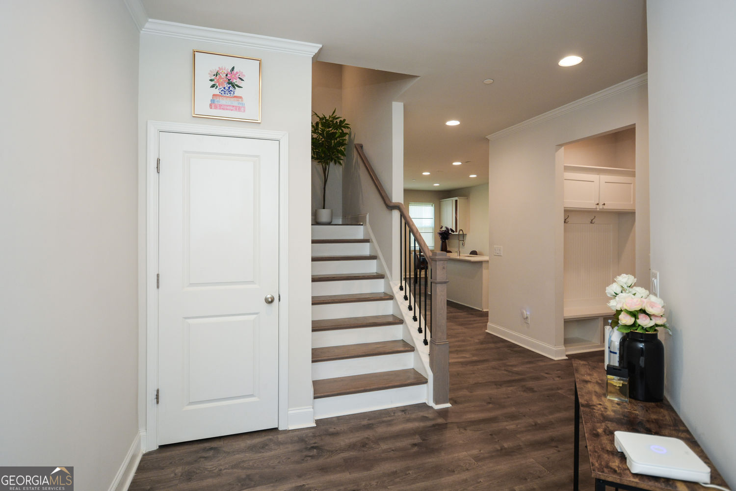 ADDISON POINT - Residential