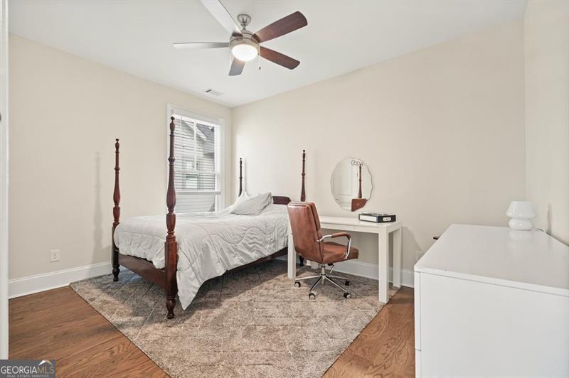 Manning on the Square - Residential
