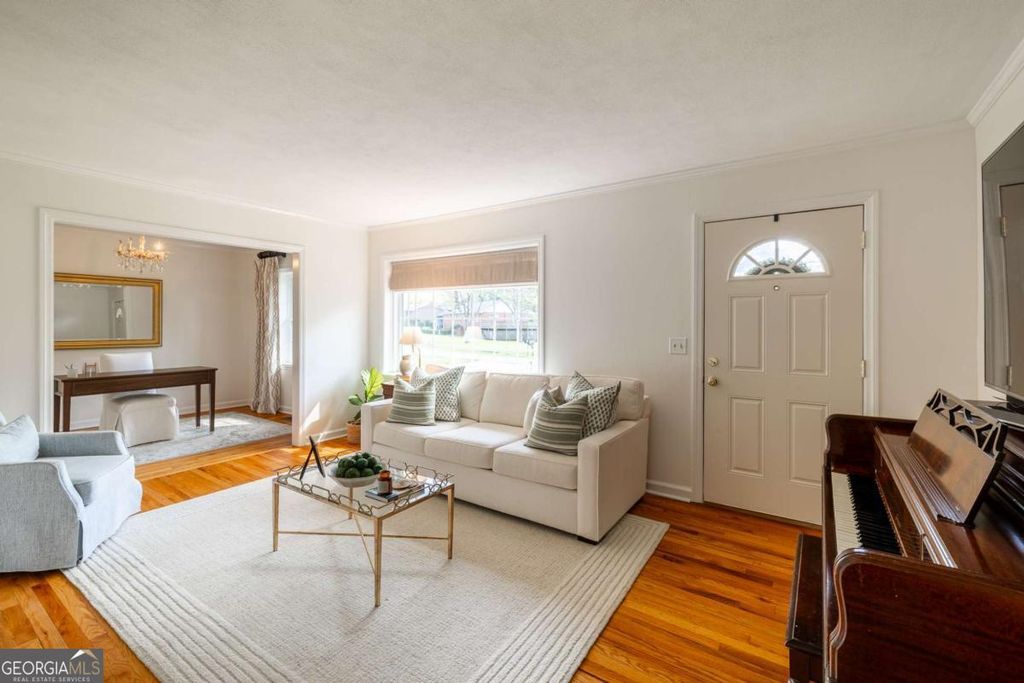 Photo of 805 Cloverhurst Drive, Washington, GA 30673 (MLS # 10722985)