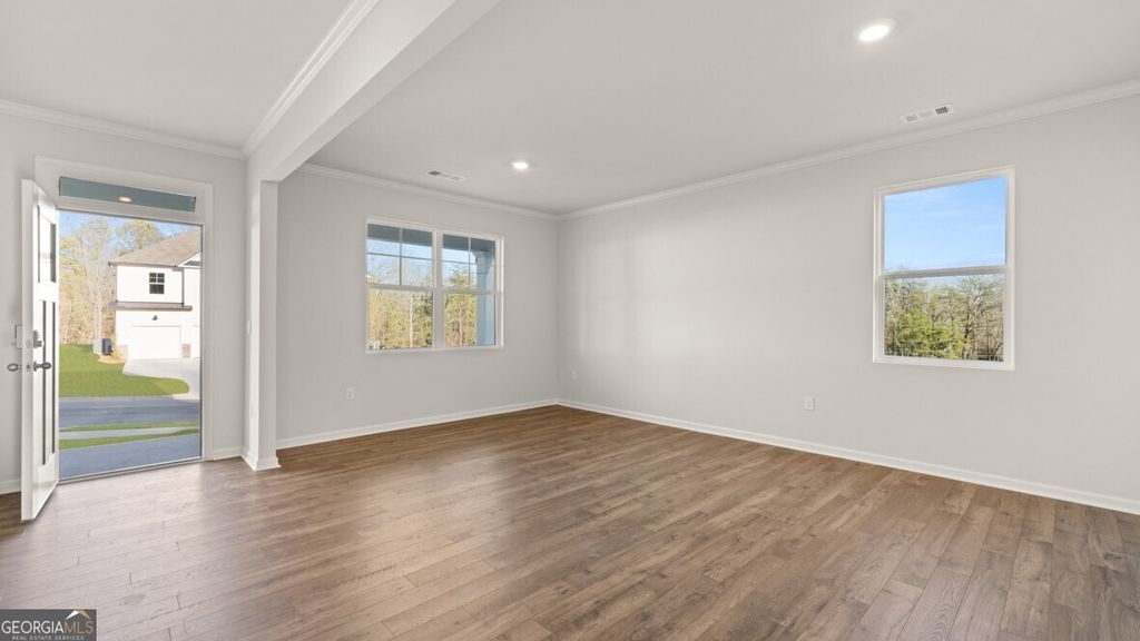 Photo of 4068 Peregrine Way, Gainesville, GA 30506 (MLS # 10726285)