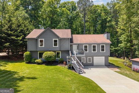 Photo of 2974 Caldwell Circle, Suwanee, GA 30024 (MLS # 10760355)