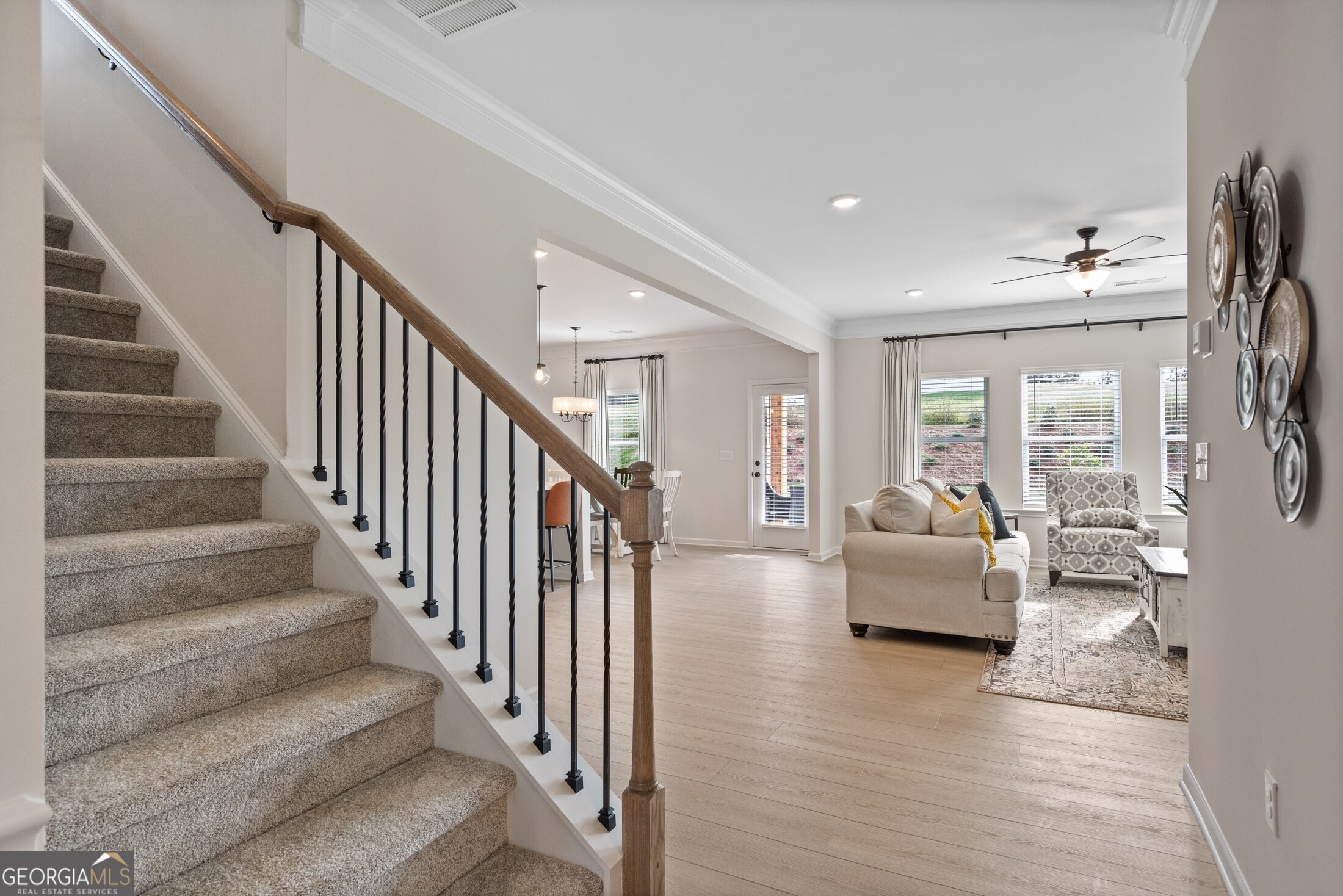 45 Thedford DR
