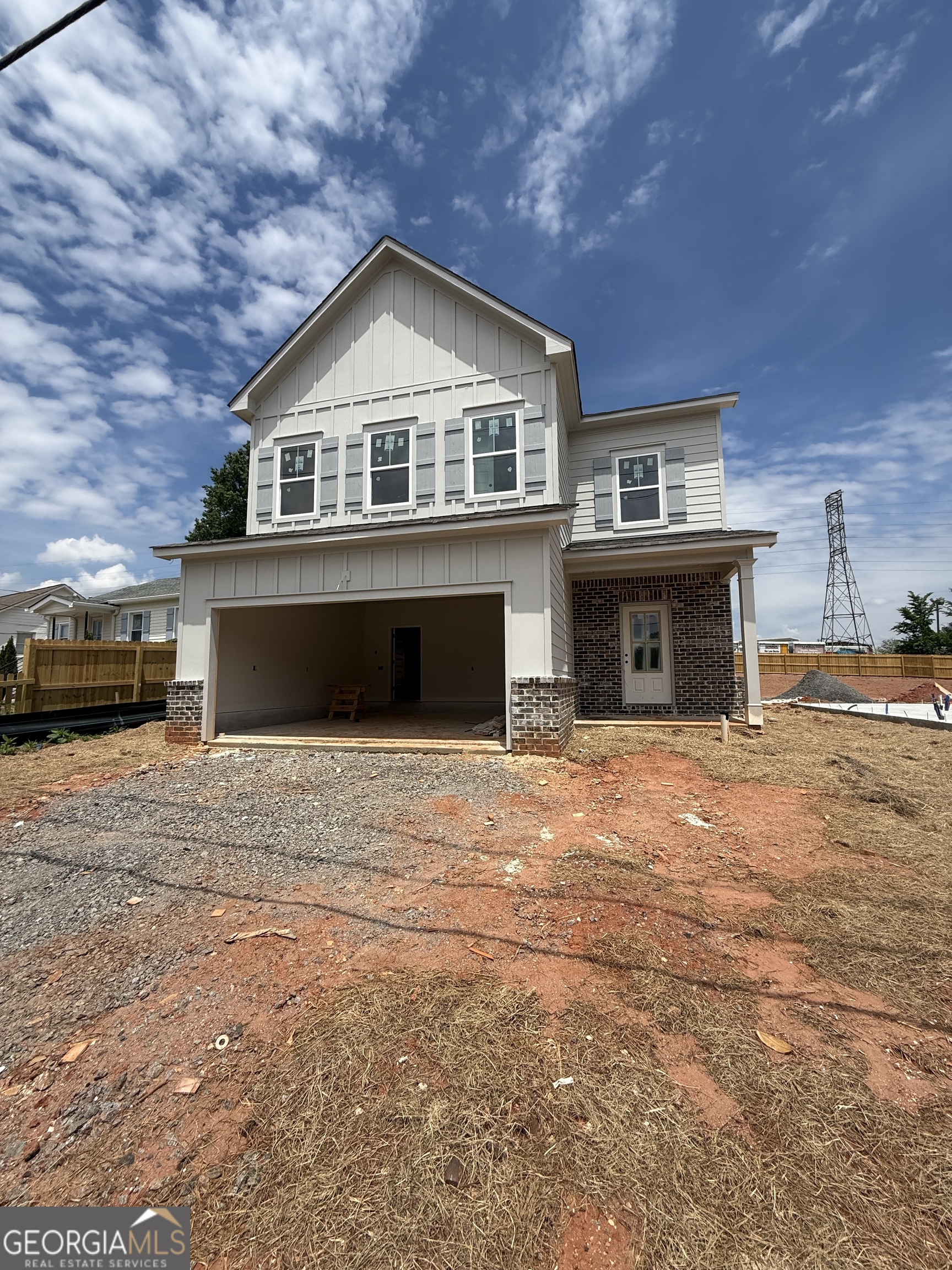 35 Aviation Rd SE