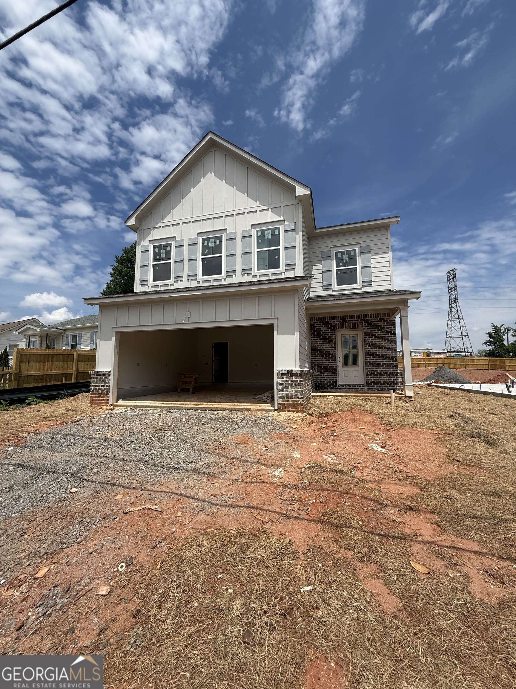 35 Aviation Rd SE