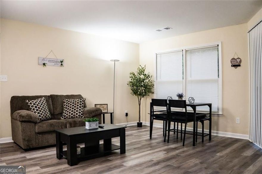 October Halloween Special: 50% Off Application Fee! You heard that right! Apply today for only $50!  Welcome to this charming 1-bedroom, 1-bathroom apartment located in the heart of Marietta. The best part? Along with an amazing community, your rent includes a $50 water fee, one less utility to worry about!  With 800 sqft of comfortable living space, this inviting home offers convenience and comfort in a well-situated location. The bedroom is well-sized and features a generous walk-in closet for a cozy, private retreat. The bathroom includes a shower/tub combination and standard fixtures. The kitchen is equipped with essential appliances and provides ample cabinet space for easy meal prep. Please note, there are no washer and dryer hookups.  Tenants are responsible for power, gas, and trash pickup. Upon approval, one month's deposit and the first month's rent will be required prior to move-in. Don't miss out on this excellent rental opportunity!  PLEASE NOTE: These are unfurnished apartments available for rent. Images displayed are from our model apartment and a few vacant units.