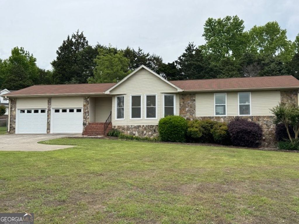 Photo of 462 Oakwood Dr, Cedartown, GA 30125 (MLS # 10761154)