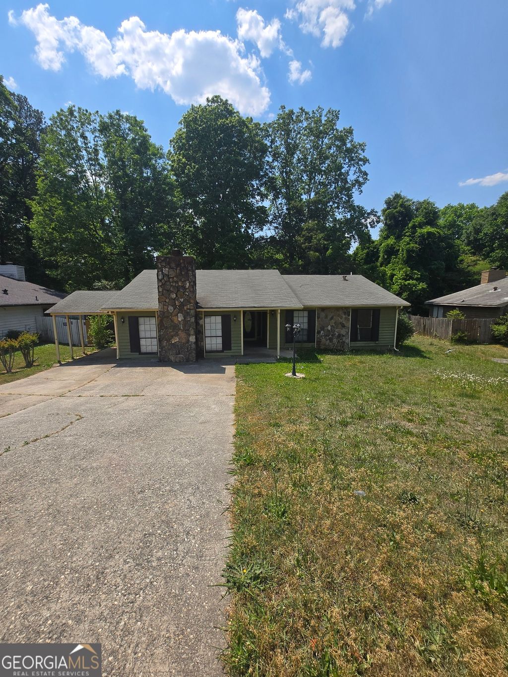 Photo of 8119 Taylor Road, Riverdale, GA 30274 (MLS # 10761513)