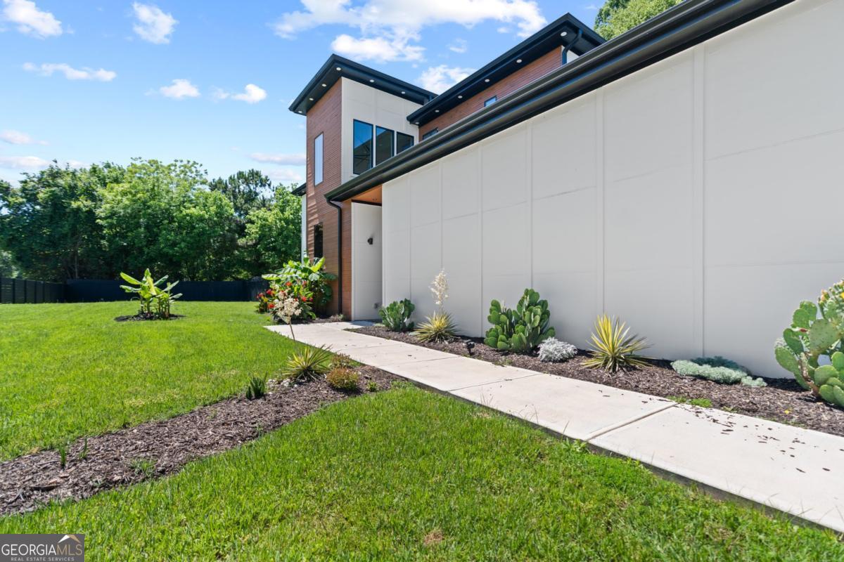 5370 Greenleaf DR SW