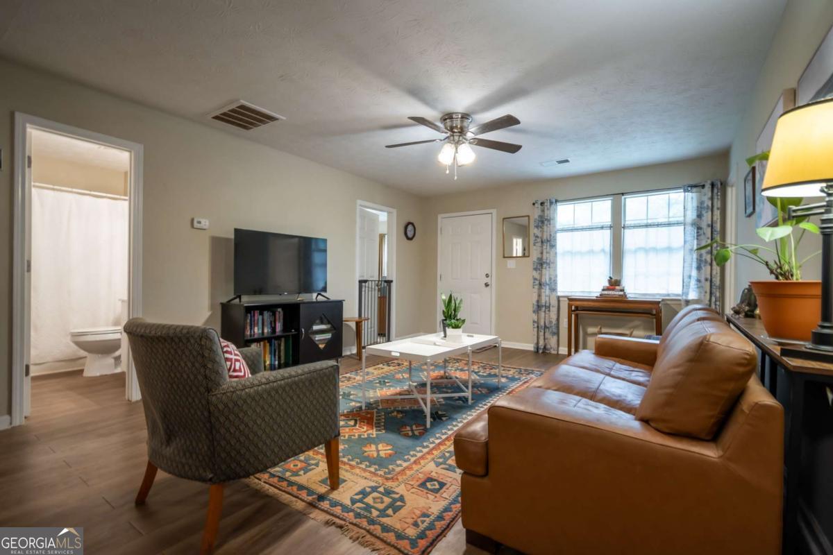 210 Big Oak CIR
