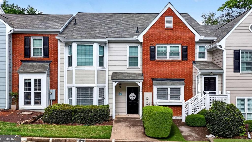 Photo of 3028 Camden Way, Alpharetta, GA 30005 (MLS # 10754306)