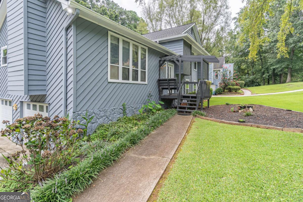 288 Shire WAY