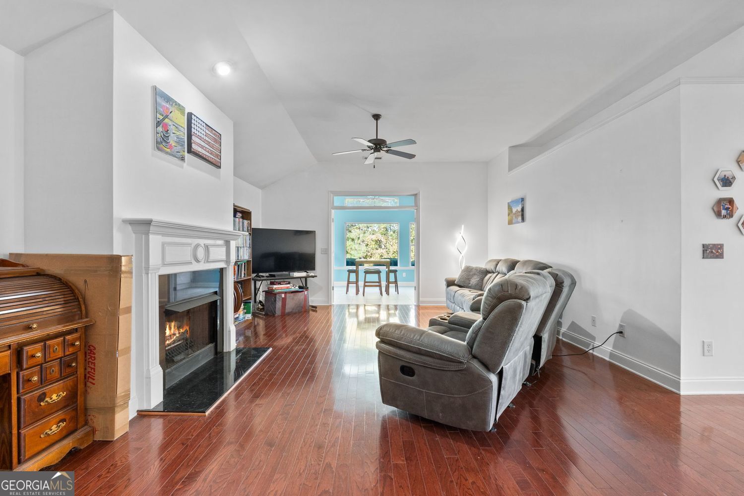 THE COTTAGES OF HERON BAY - Residential