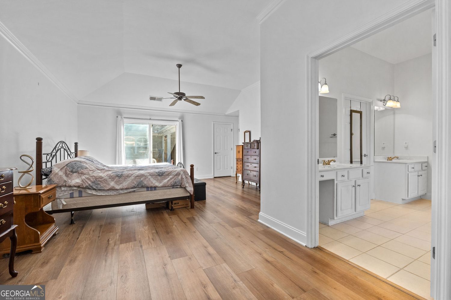 THE COTTAGES OF HERON BAY - Residential