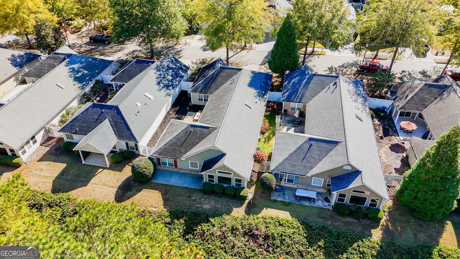 THE COTTAGES OF HERON BAY - Residential