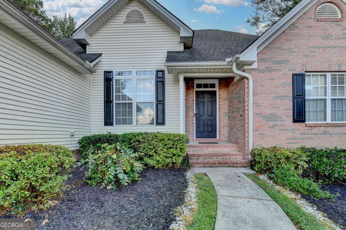 938 Mulberry Fields CV