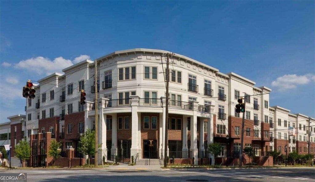Photo of 3645 Habersham Road NE #403, Atlanta, GA 30305 (MLS # 10282364)