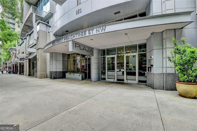 950 Peachtree ST 911