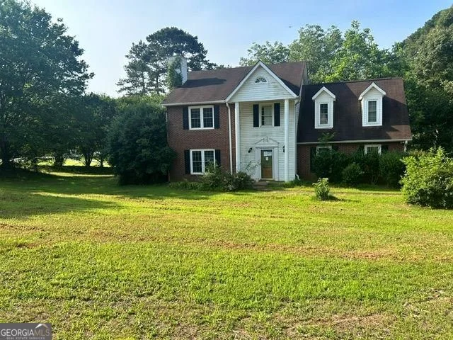 11 Lakeview Lane