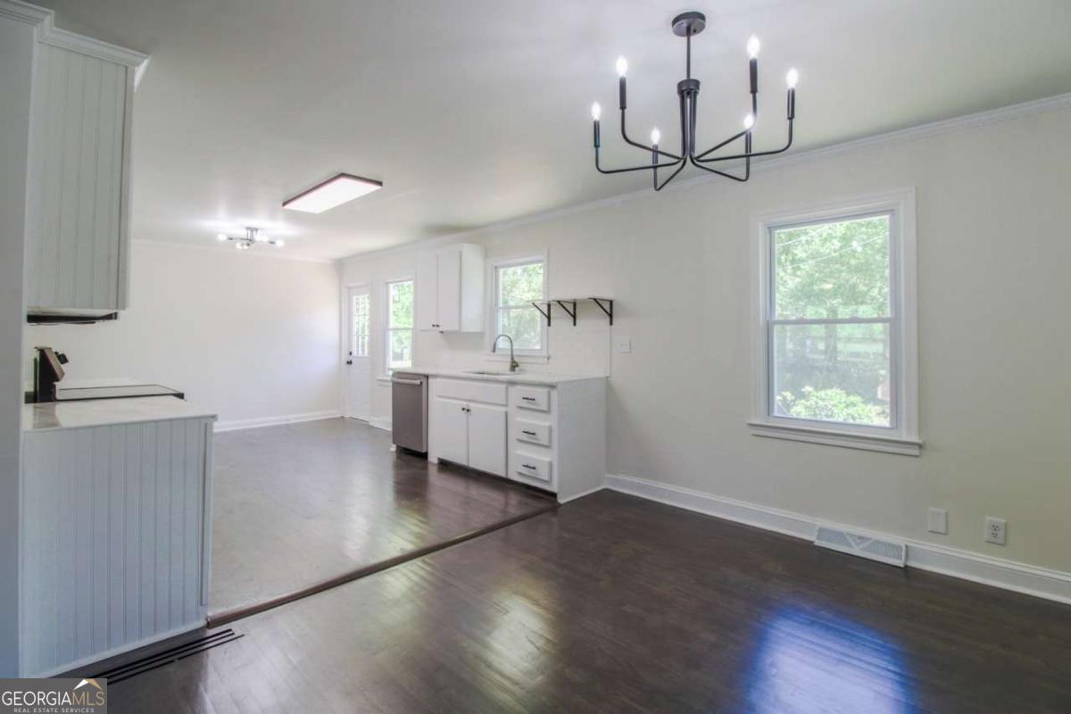 2077 Elberton HWY