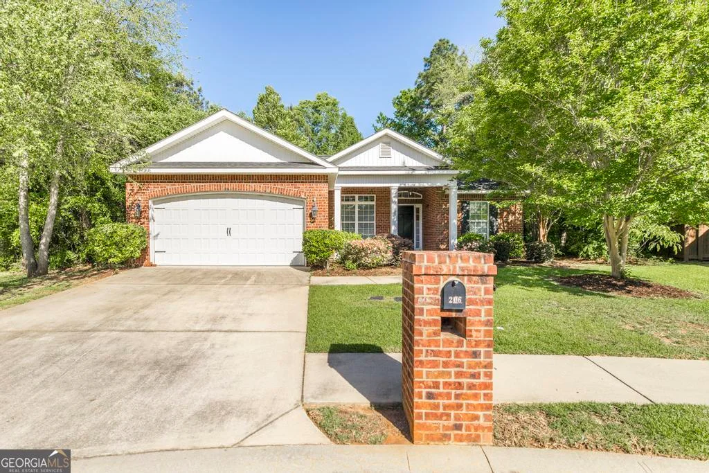 206 Londe Lane