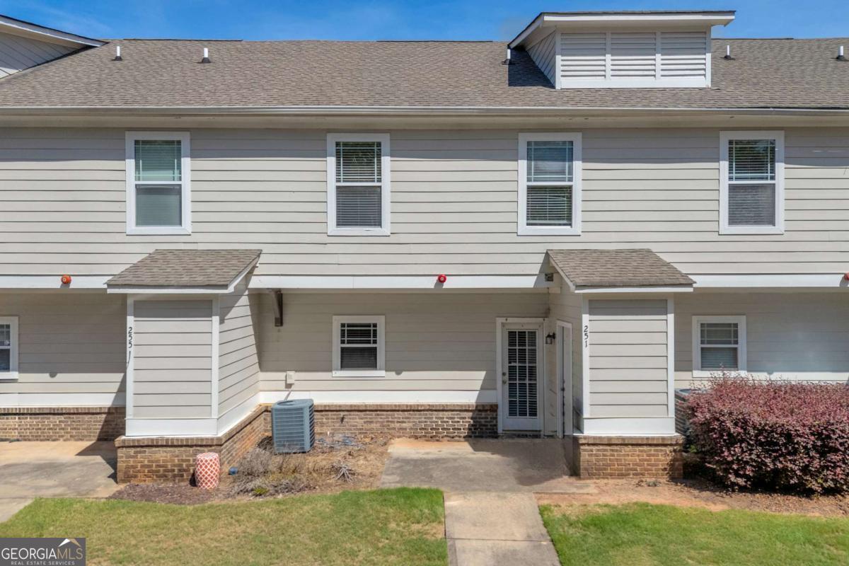 251 Oconee River CIR