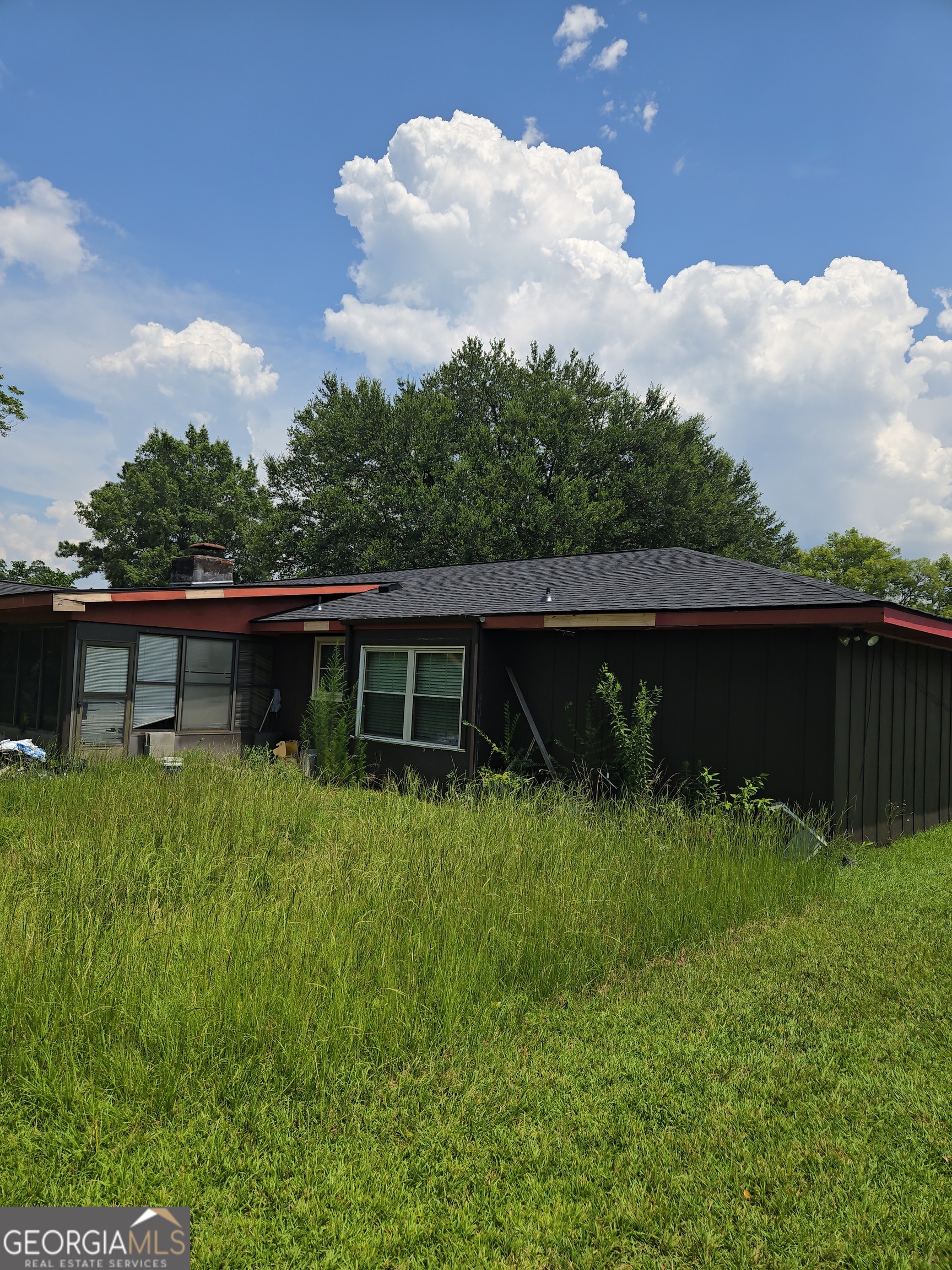 105 Mitchell CT