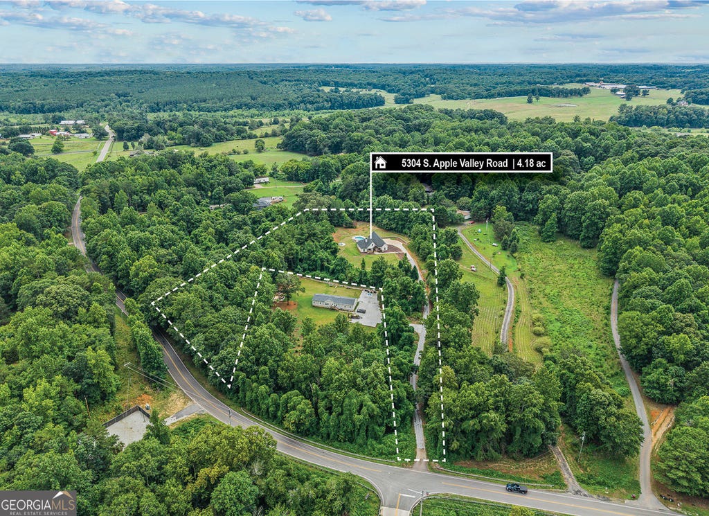 Photo of 5304 S Apple Valley Road, Jefferson, GA 30549 (MLS # 10806856)